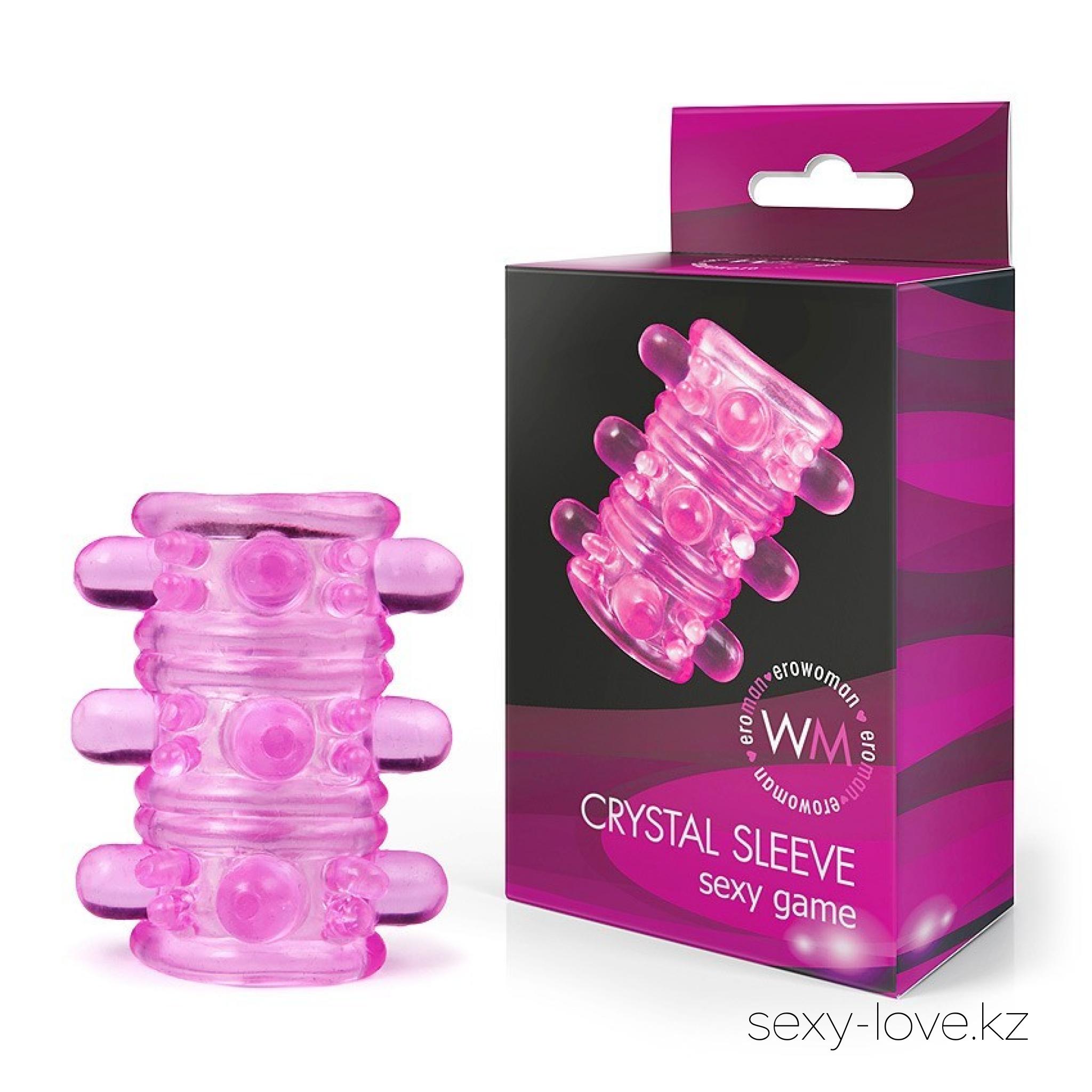 Насадка CRYSTAL SLEEVE (без бусинок) L 55 мм D 20 мм, 
	Открытая насадка на пенис увеличит размеры полового члена мужчины и подарит незабываемые ощущения его партнёрше. Разного размера «шипики» и «рёбрышки» на поверхности изделия предназначены для дополнительной стимуляции влагалища. Секс-игрушку можно использовать совместно с фаллоимитатором или вибратором.  
	Интимный аксессуар хорошо тянется. Комфортен в применении, прост в уходе.
	Рекомендуется использовать изделие совместно с гелем - любрикантом для секс-игрушек «SexToys 3 в 1» и очищающим спреем с антимикробным эффектом ClearToy для экспресс-обработки.

	Этот товар вы так же можете приобрести в наших магазинах.

	мг. «LOVE 18+»

	Актобе ул. 101 Стрелковой Бригады 3 (по 101й на против Kaspi банка) с 11:00 до 20:00

	WhatsApp +7 776 720 7713 и +7 775 720 7713

	 

	мг. «Эволюция 18+»

	Актобе пр. Абилкайыр-хана 21 (остановка Электрон) с 10:00 до 20:00

	WhatsApp +7 771 843 0213 и +7 702 248 7813

	 

	мг. «LAMOUR 18+»

	Актобе 11 мкр 79 дом (за ост. Набережная) OZON и СОЛЬ, временный регламент с 16:00 до 20:00

	 WhatsApp +7 777 112 8813 и +7 777 030 8813

	 
