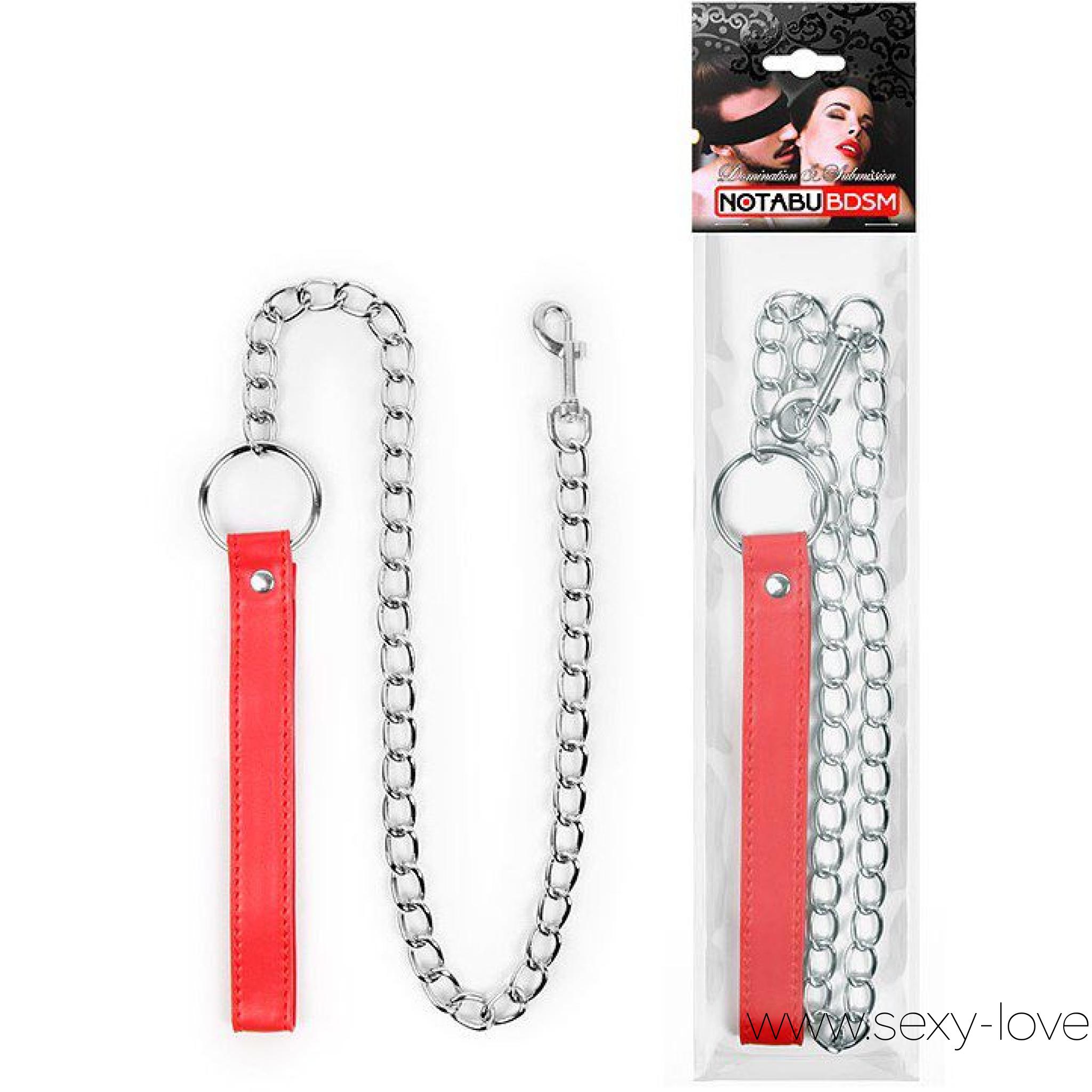 Поводок-цепь металлический с карабином и красной ручкой-петлей, цвет серебристый, 
	Великолепный поводок для ошейника займёт достойное место в любой коллекции БДСМ-аксессуаров! Изделие состоит из металлической цепочки с карабином и удобной ручки-петли. Крепится к ошейнику, имеющему специальное кольцо. Изделие просто в применении, не требует сложного ухода.

	 

	Длина: 77 см.

