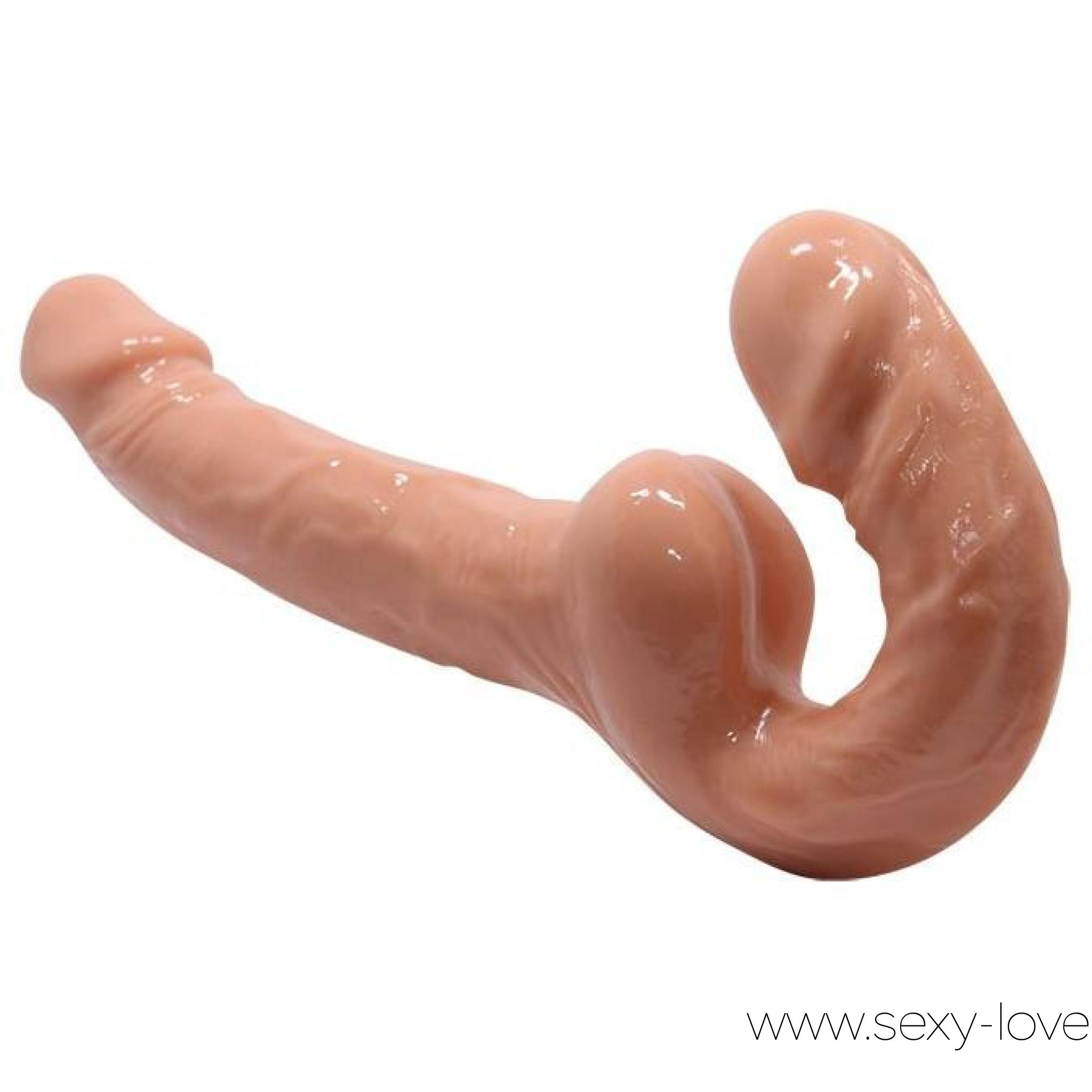 Страпон анатомический без ремня, 
	Страпон для двойного проникновения позволяет одновременно получать удовольствие обоим партнёрам. Секс-игрушка состоит из двух реалистичных фаллоимитаторов разного размера. Пенис большего размера обладает хорошей пластичностью, меньшего &ndash; эргономичной изогнутой формой. Интимный аксессуар изготовлен из мягкого материала. Прост в использовании и уходе
